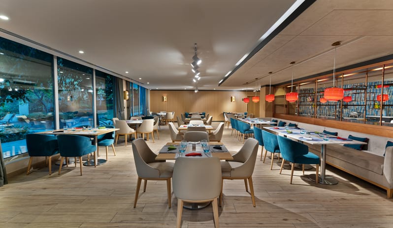Middle-east-holidays-dubai-rixos-the-palm-dubai-hotel-and-suites-hotel-turquoise-restaurant